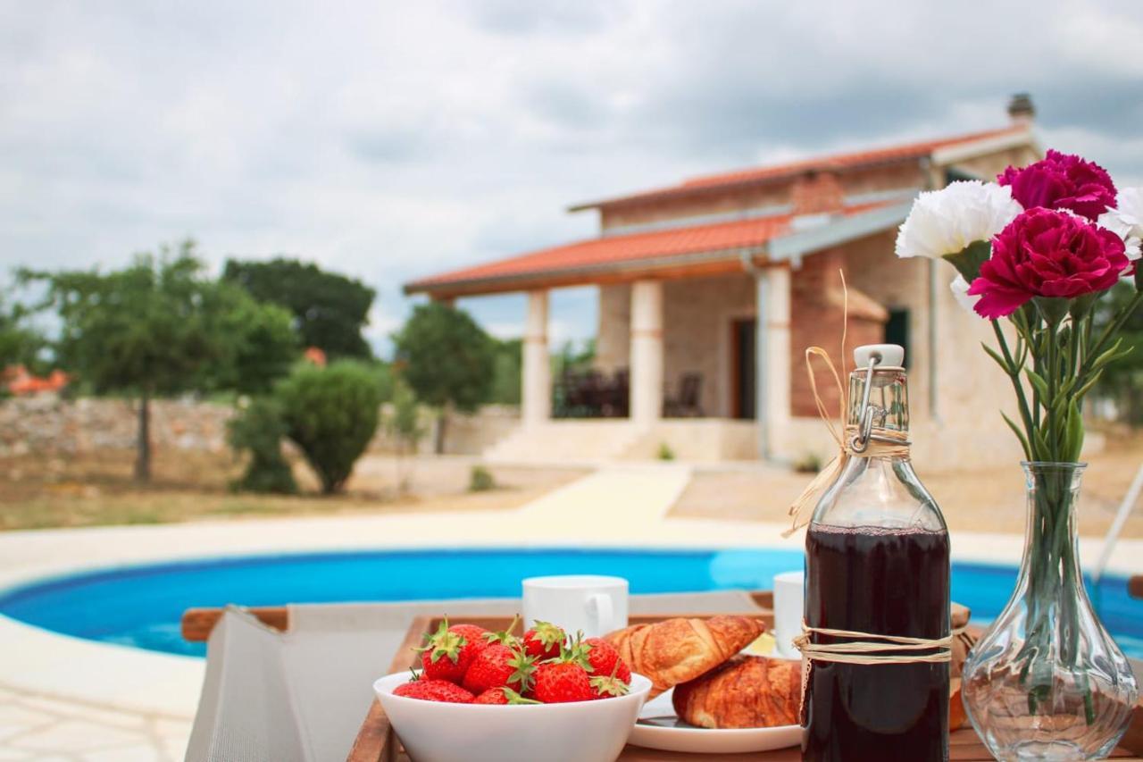 Villa Stone Pearl With Heated Swimming Pool Sveti Filip i Jakov Dış mekan fotoğraf